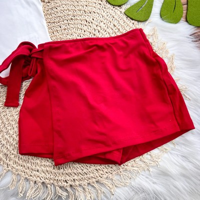 Conj. Blusa com Coração Dourado e Short Saia - Off White e Vermelho